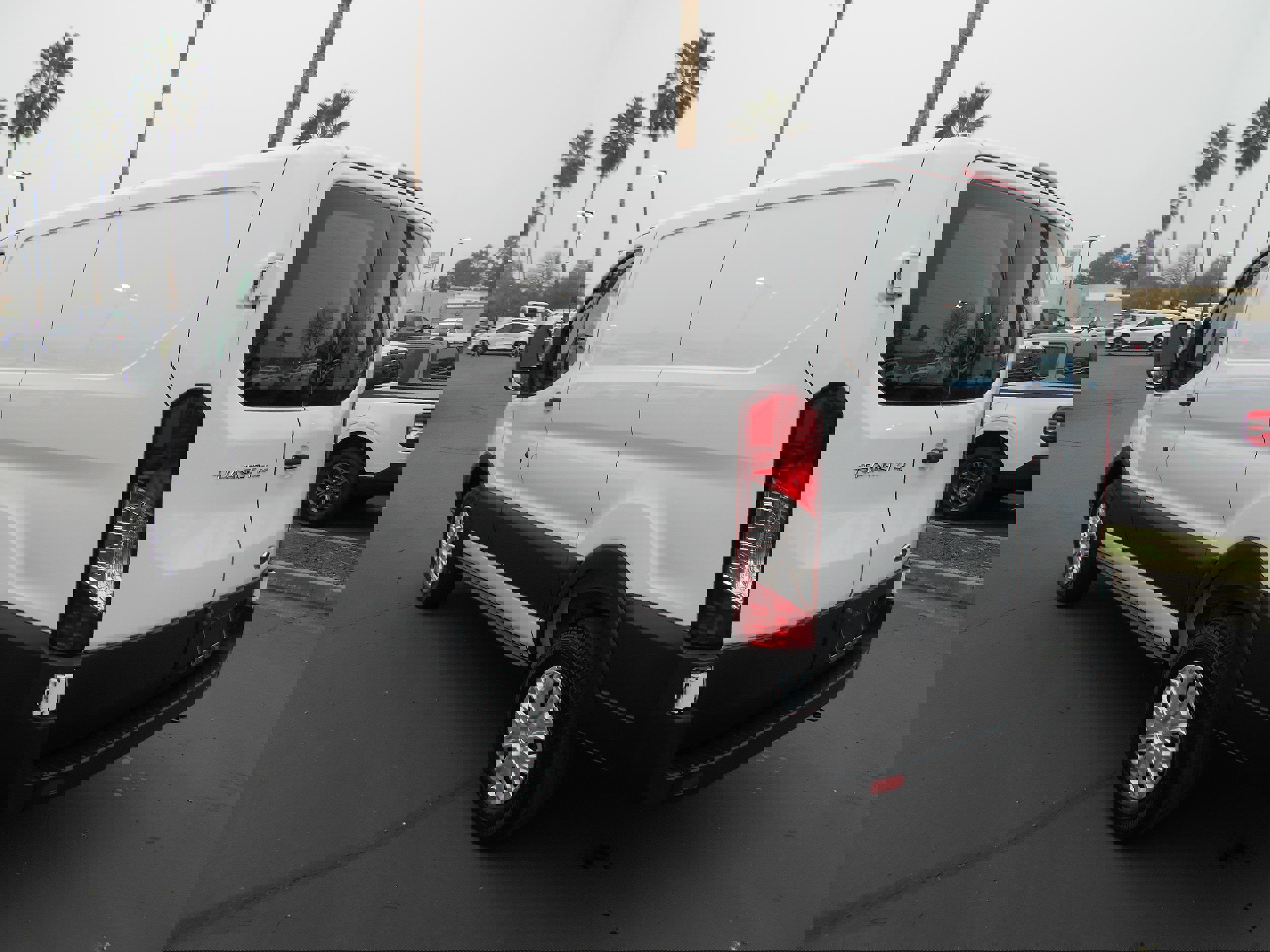 Used 2025 Ford Transit 250 Low Roof w/ Exterior Upgrade Package image 5