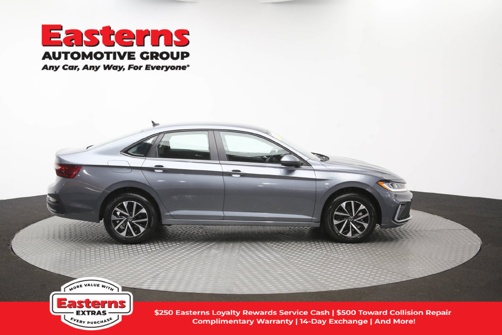 Used 2025 Volkswagen Jetta S FWD image 44
