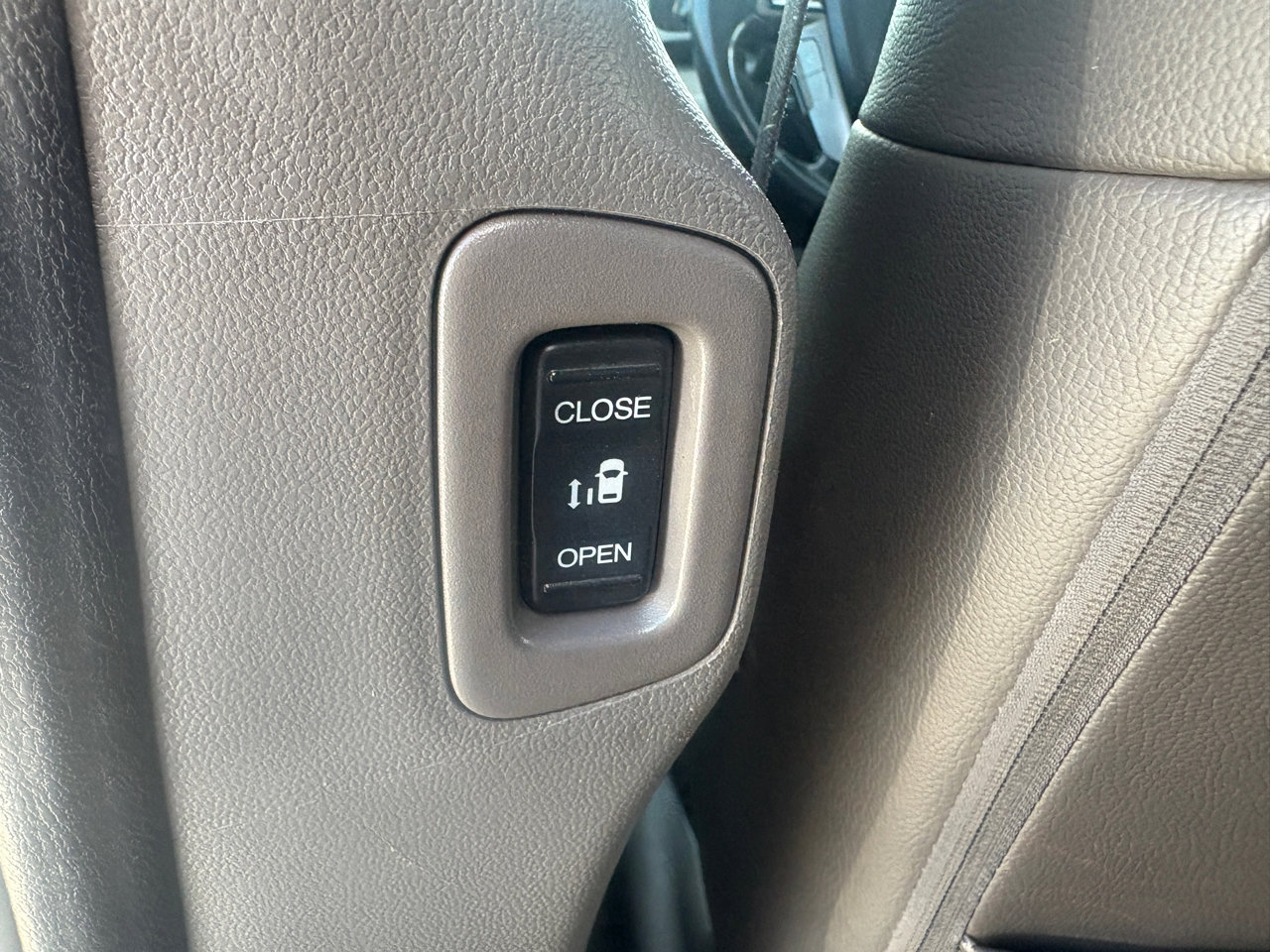 Used 2013 Honda Odyssey EX-L image 10