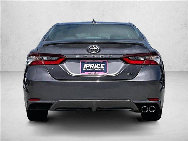 Used 2023 Toyota Camry SE FWD image 4
