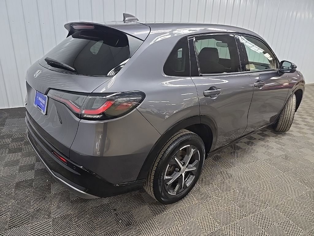Used 2023 Honda HR-V EX-L image 10