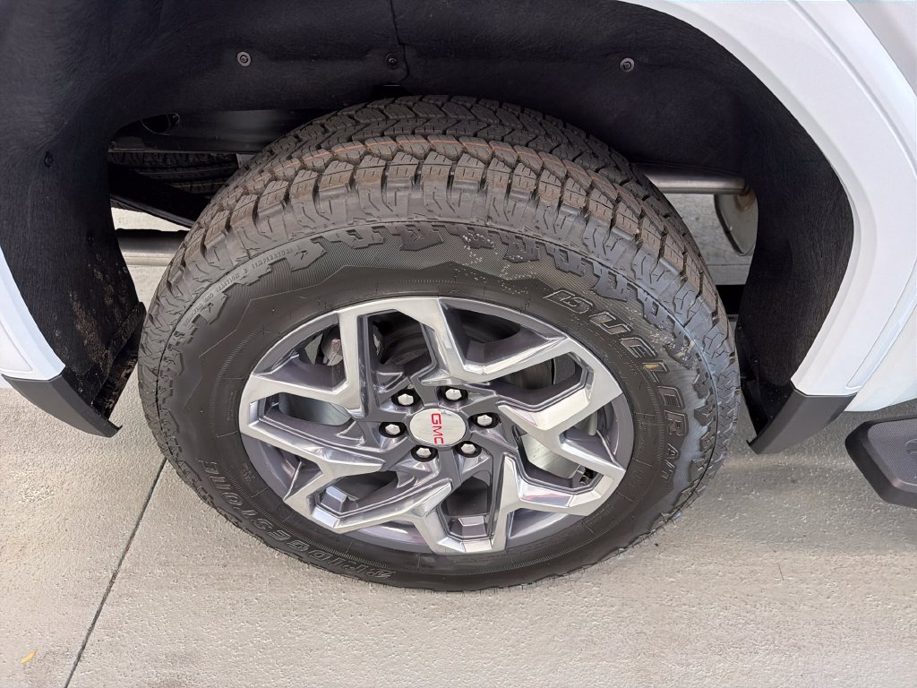 New 2026 GMC Sierra 1500 SLT w/ SLT Premium Plus Package AWD/4WD image 4