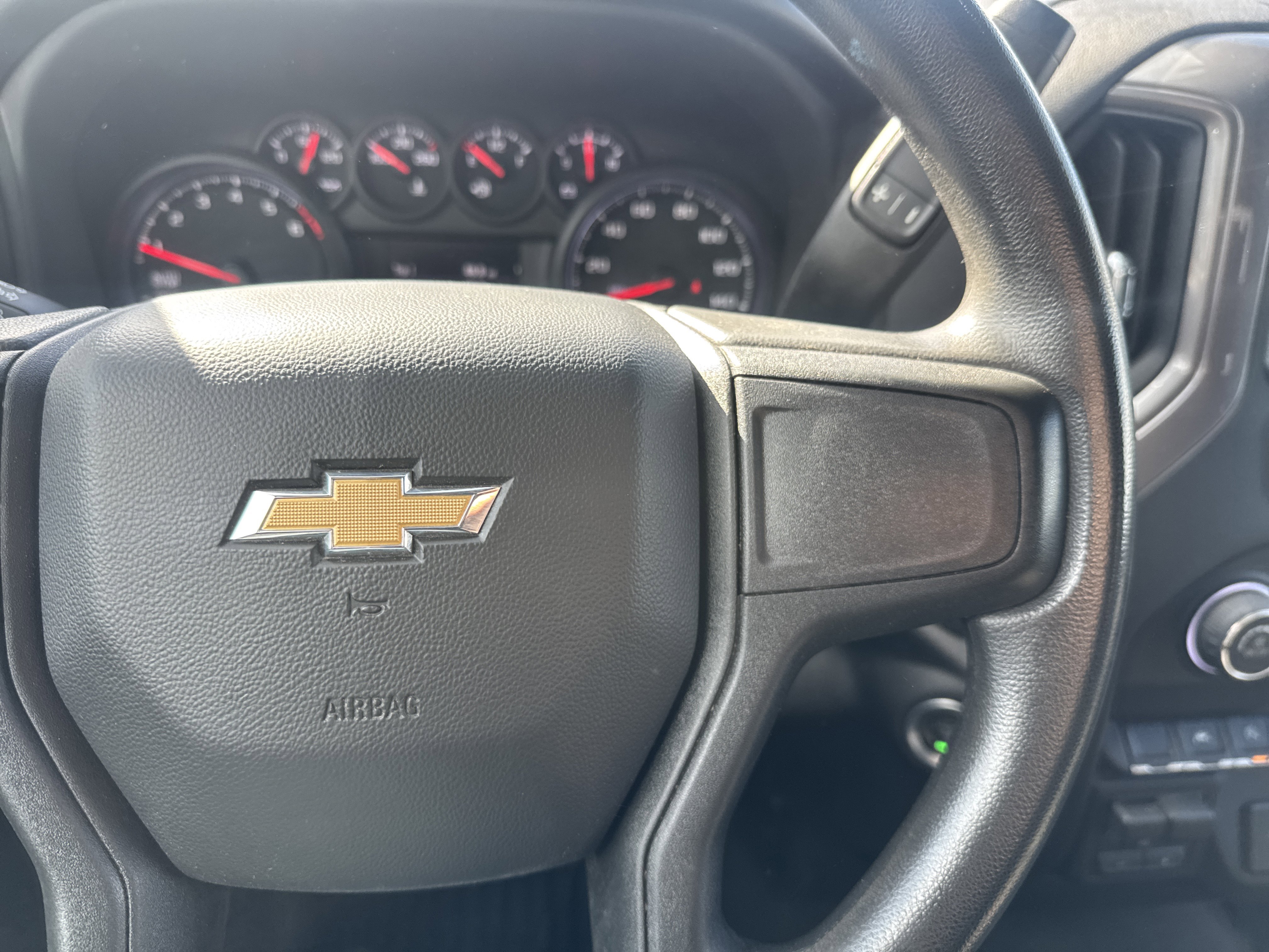 Used 2023 Chevrolet Silverado 1500 Custom image 19