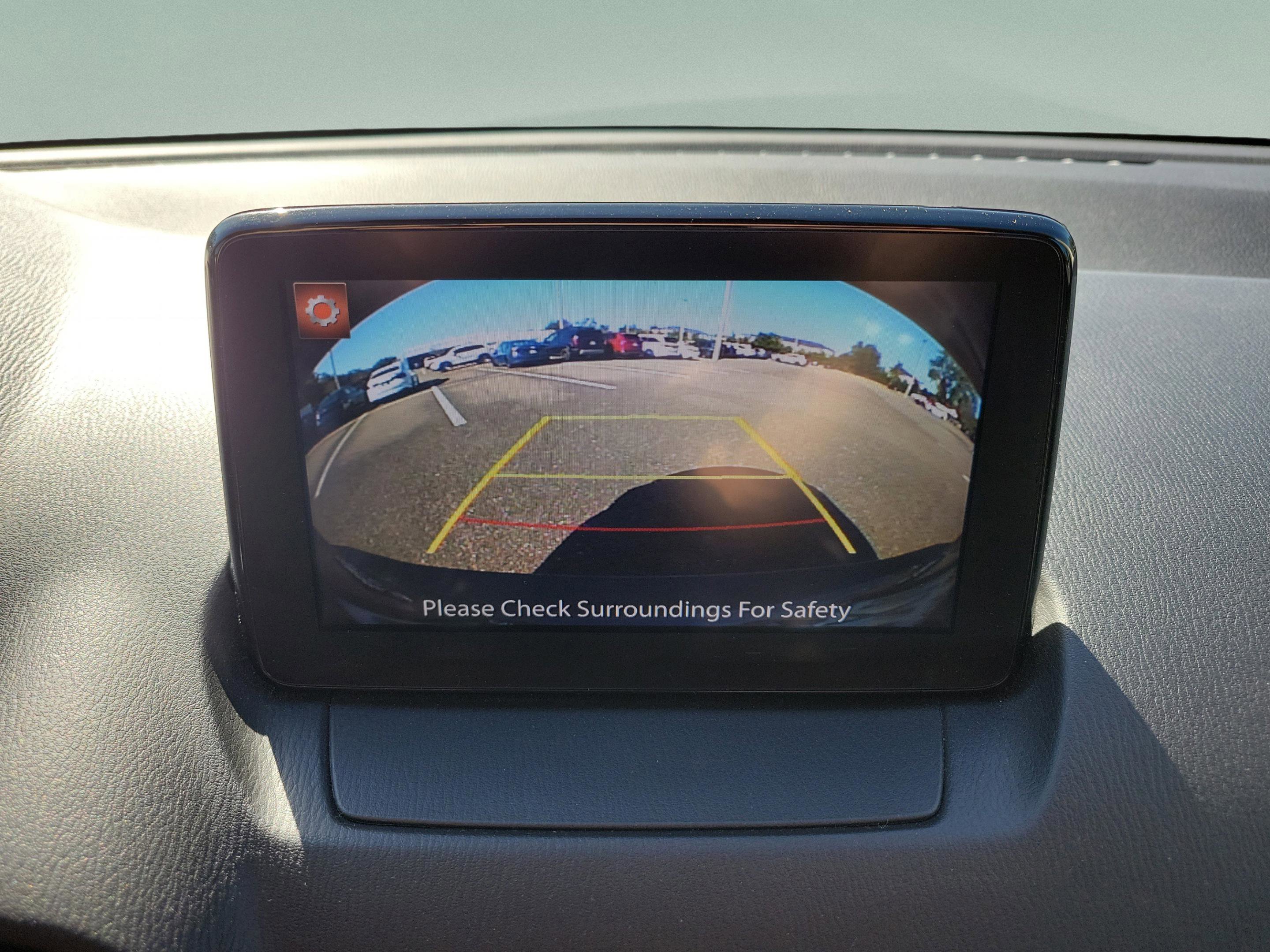 Used 2019 Toyota Yaris XLE image 19