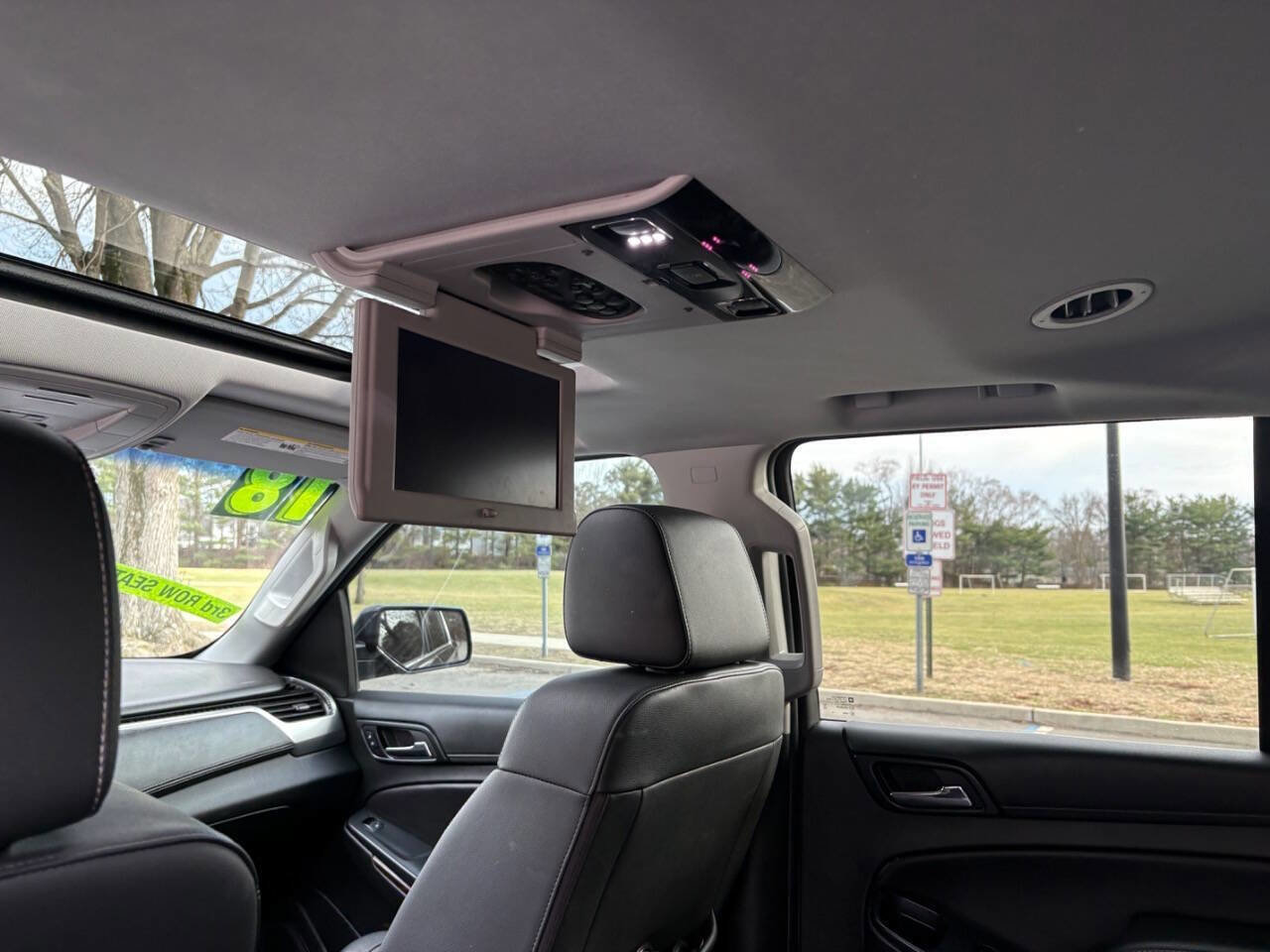 Used 2018 Chevrolet Tahoe LT image 19