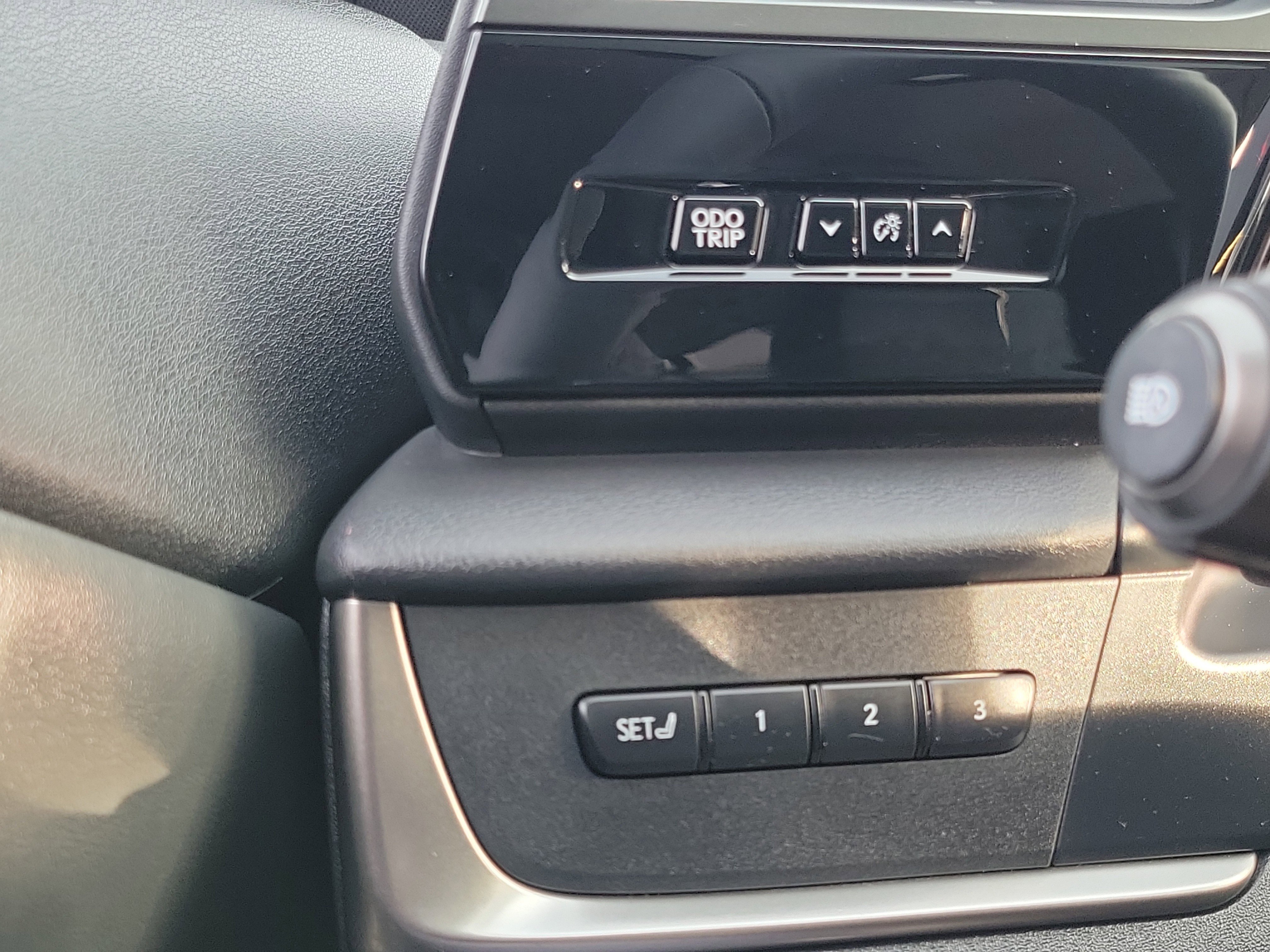 Used 2023 Lexus RZ 450e Premium w/ Technology Package image 14