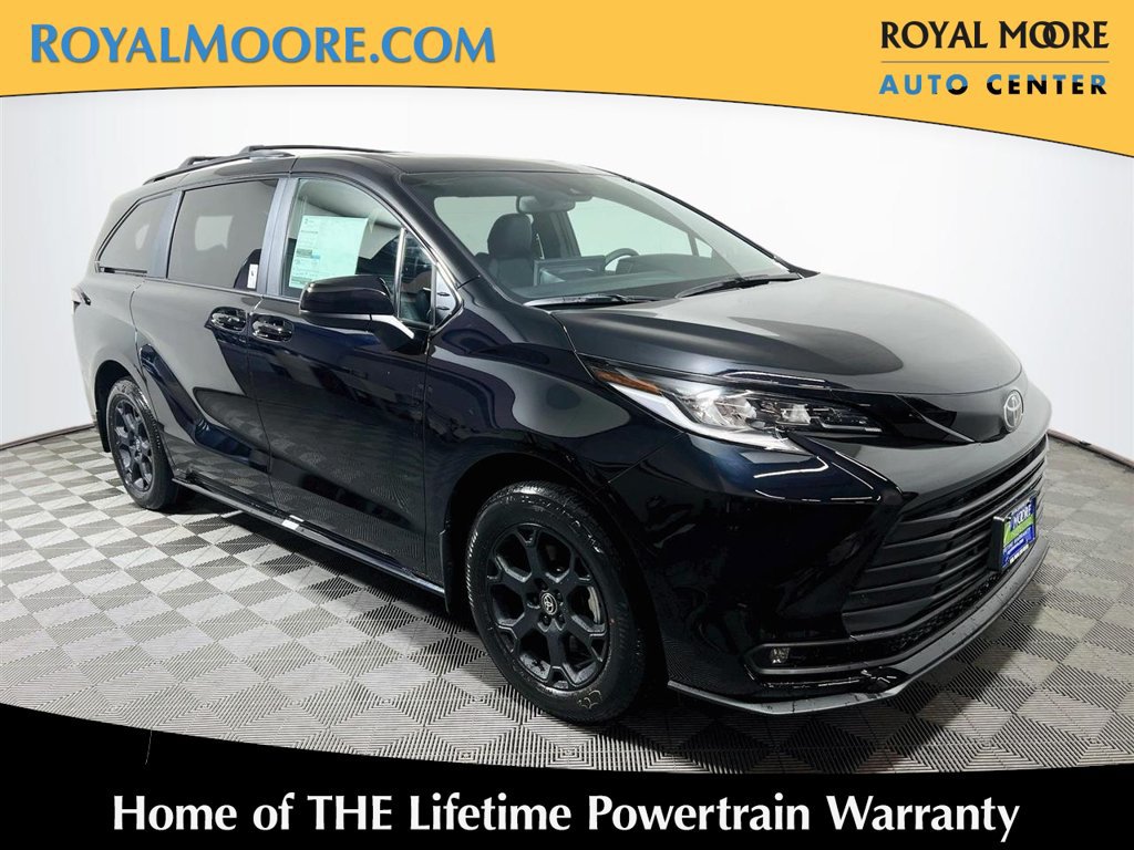 New 2026 Toyota Sienna XLE Woodland Edition