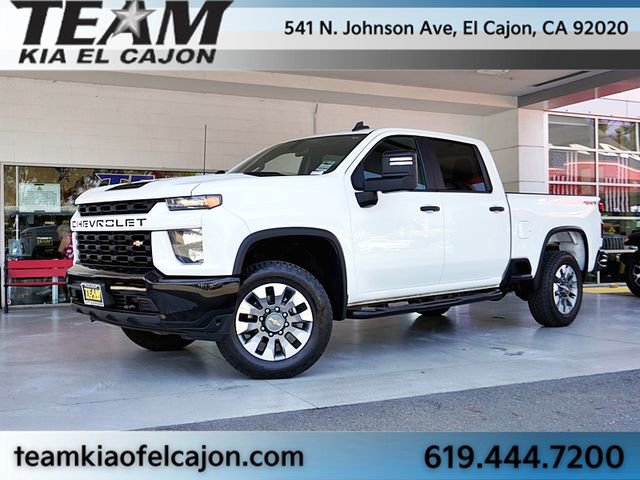 Used 2022 Chevrolet Silverado 2500 Custom w/ Custom Value Package AWD/4WD image 2