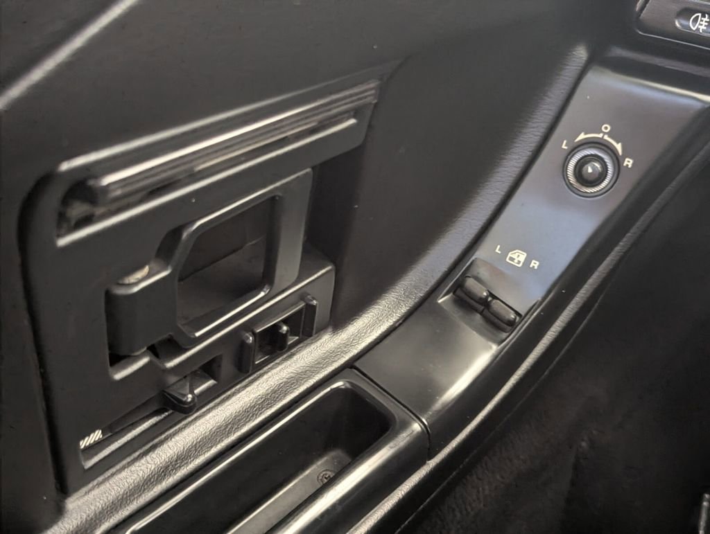 Used 1996 Chevrolet Corvette Coupe image 15