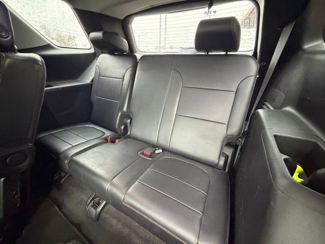 Used 2018 Chevrolet Traverse LT w/ LPO, 'HIT The Road' Package AWD/4WD image 18