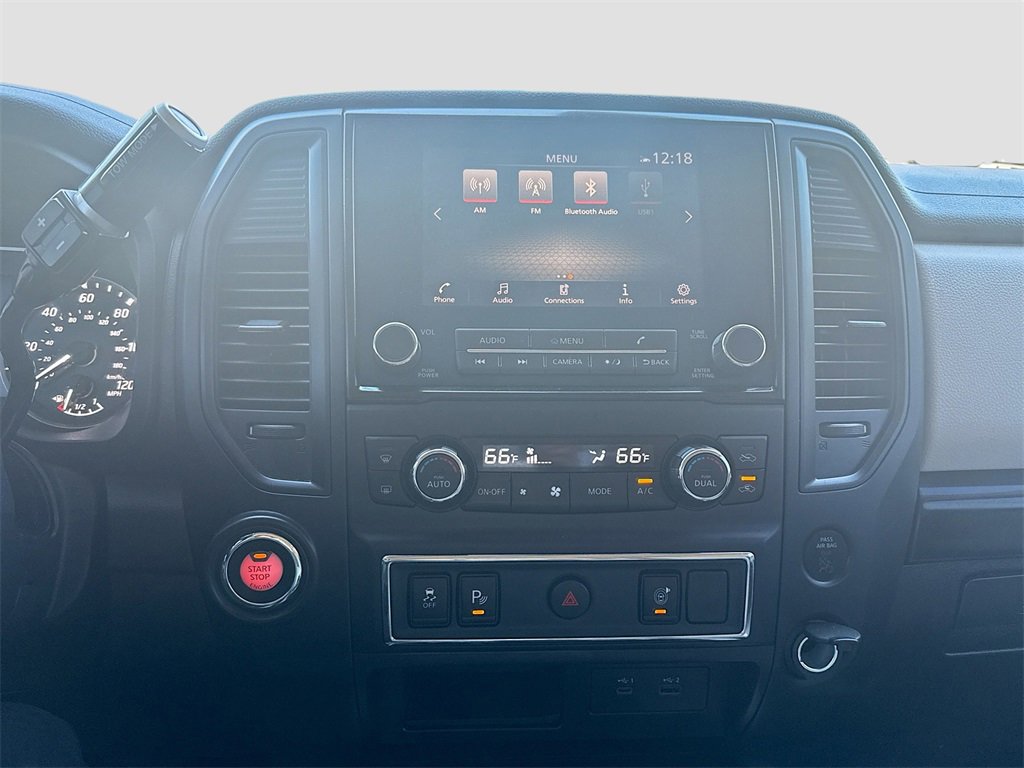 Used 2024 Nissan Titan SV w/ SV Convenience Package image 15
