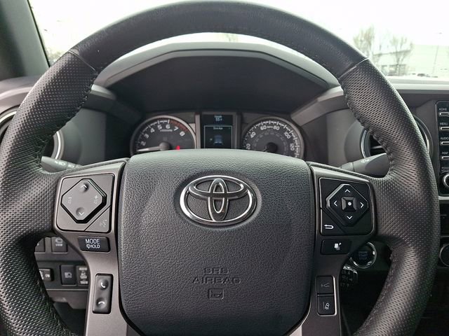 Used 2023 Toyota Tacoma TRD Sport w/ Advanced Technology Package image 17