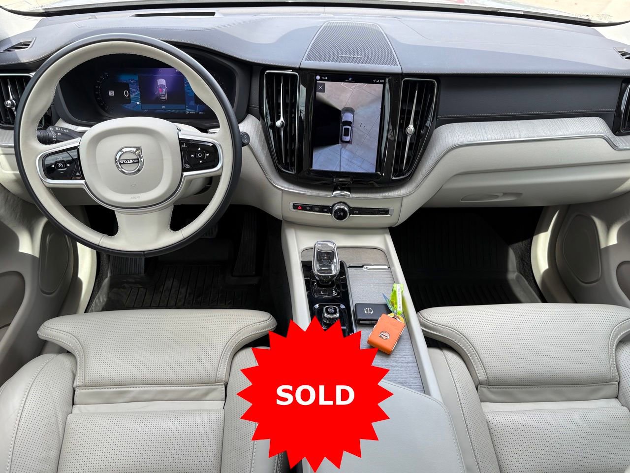 Certified 2023 Volvo XC60 B5 Ultimate w/ Climate Package AWD/4WD image 13