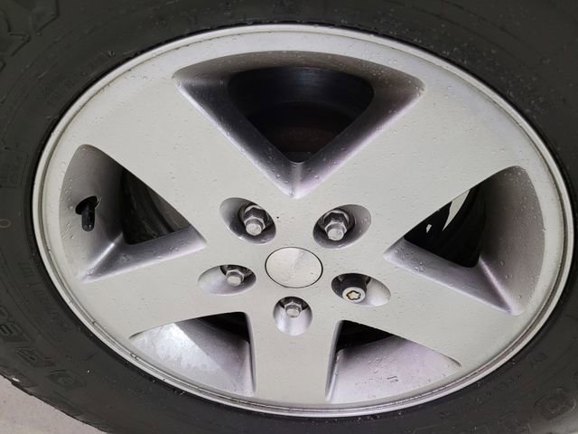 Used 2012 Jeep Wrangler Sport image 15