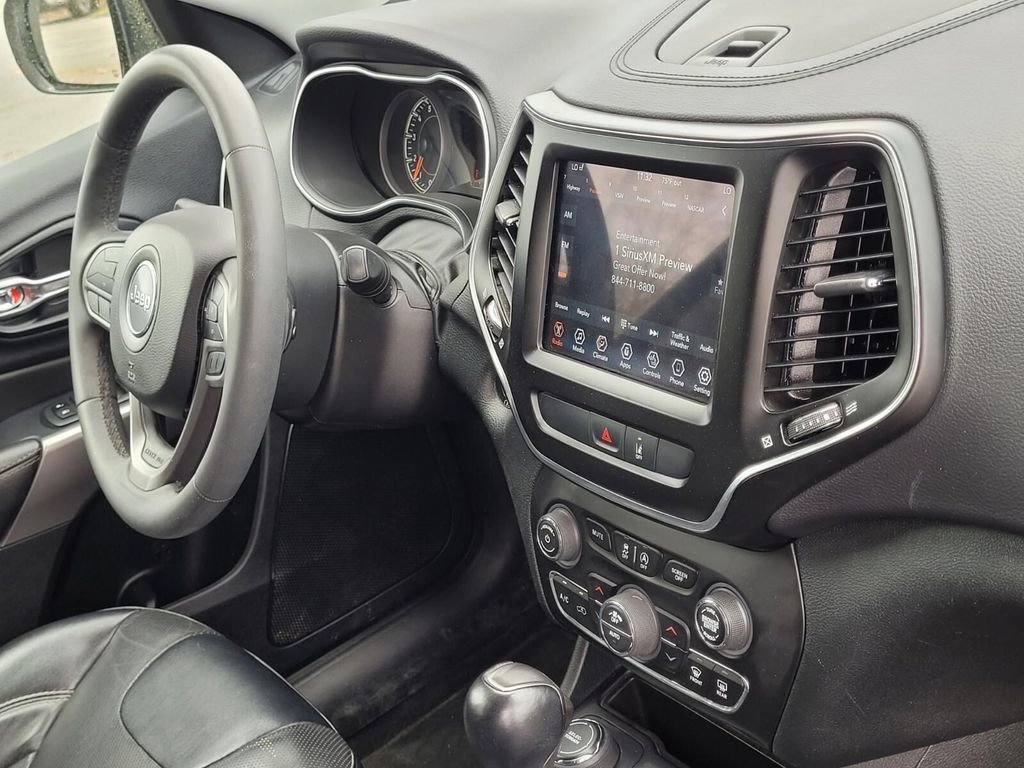 Used 2022 Jeep Cherokee Latitude Lux image 11