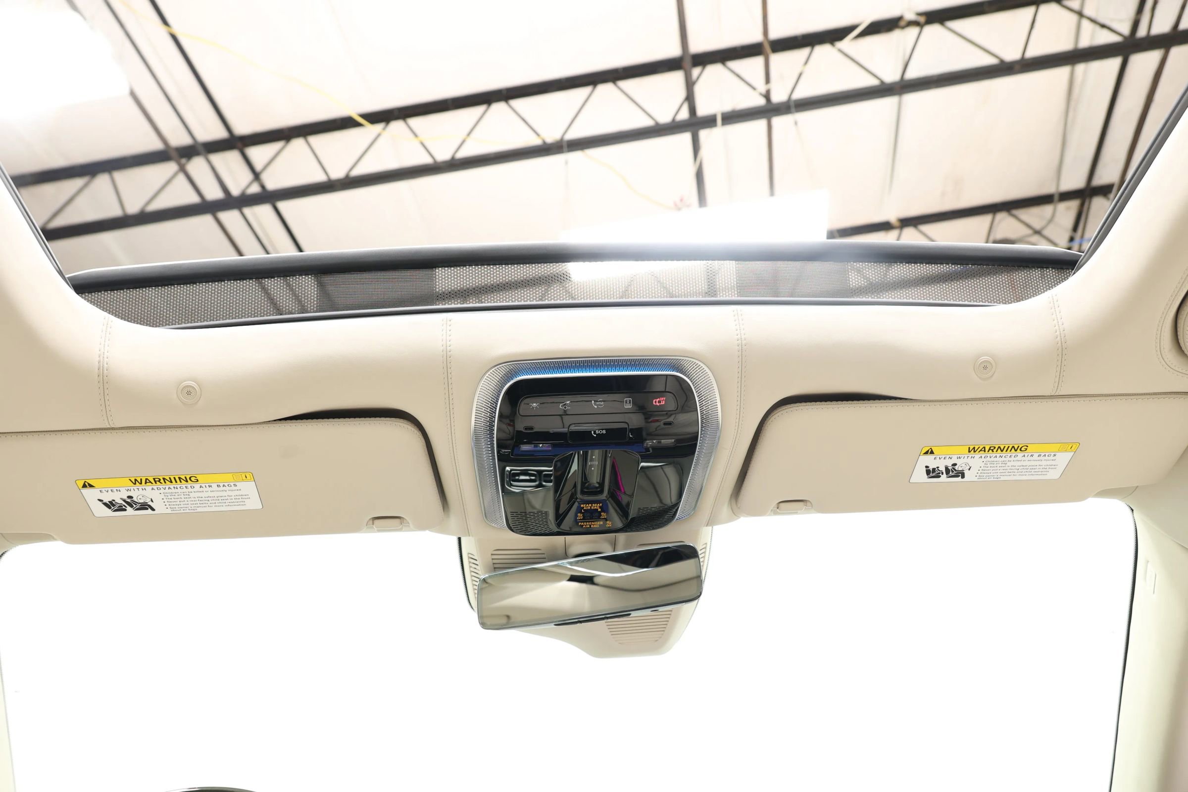 Used 2024 Mercedes-Benz Maybach S 580 4MATIC image 54