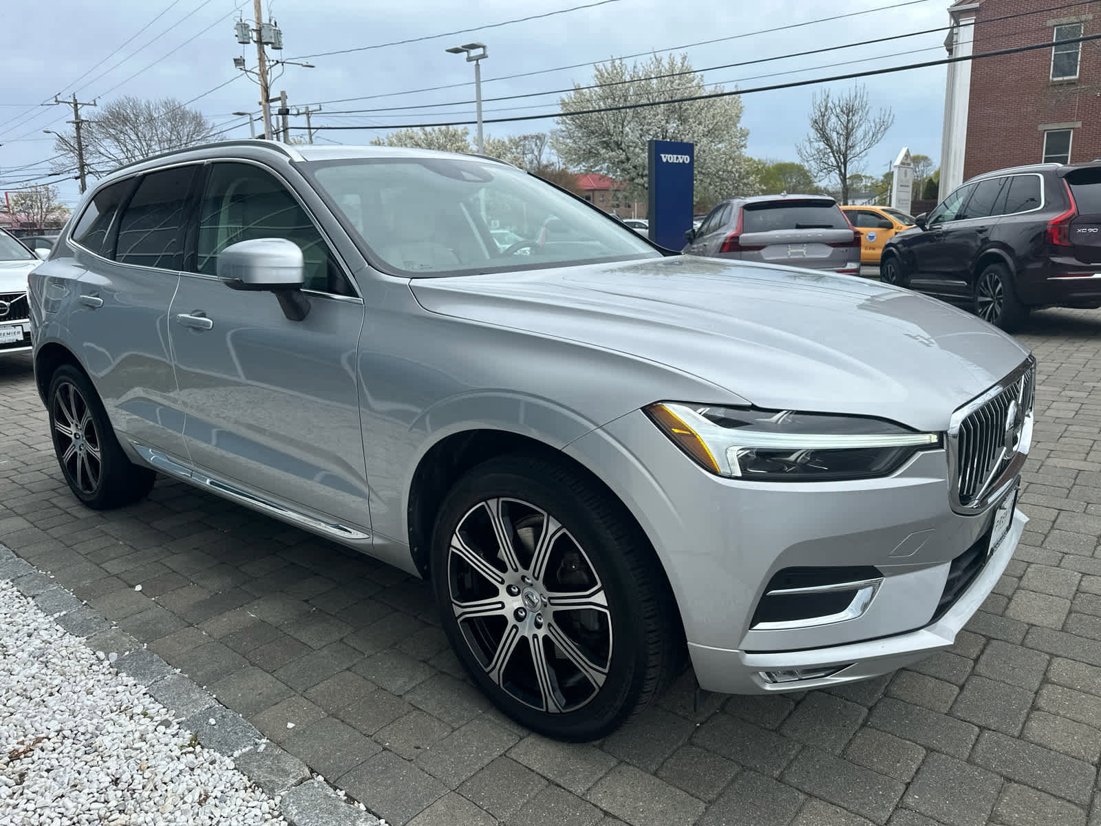 Used 2021 Volvo XC60 T6 Inscription AWD/4WD image 47