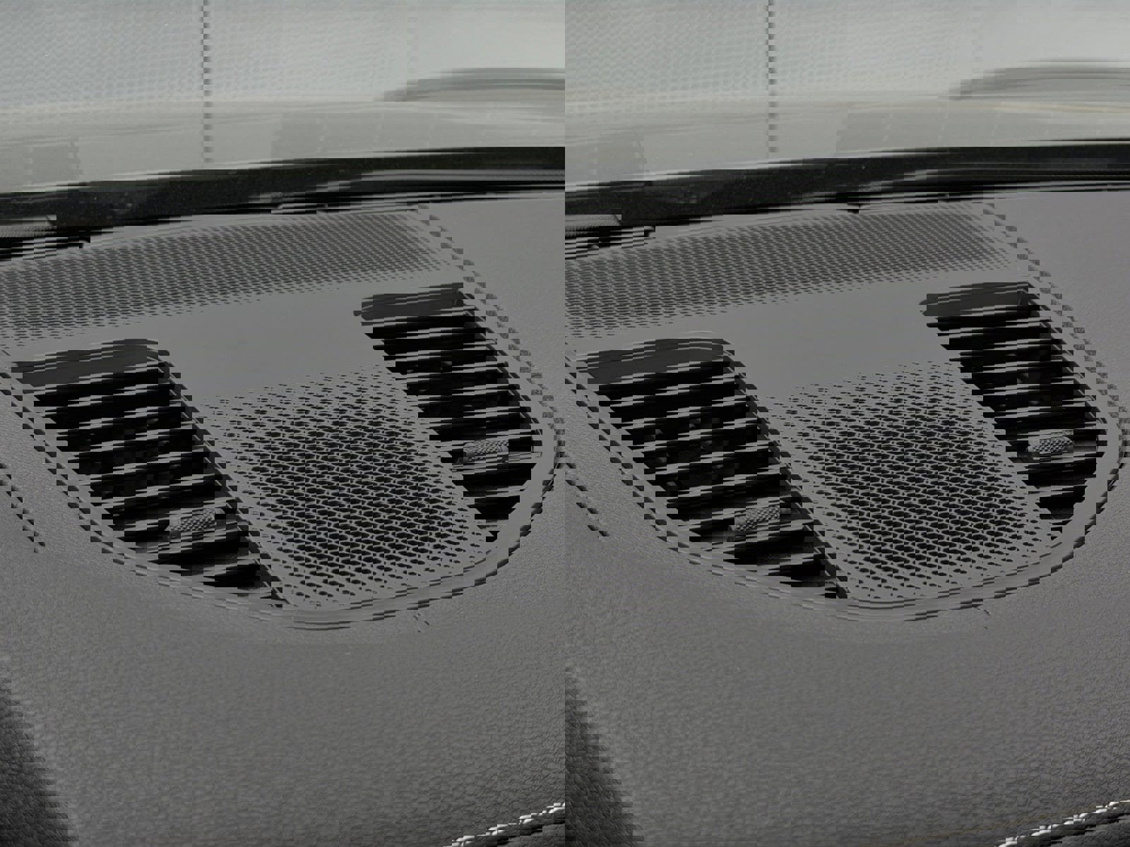 New 2026 Porsche Panamera 4 image 33