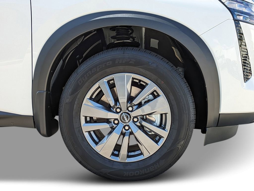 New 2026 Nissan Pathfinder S image 9