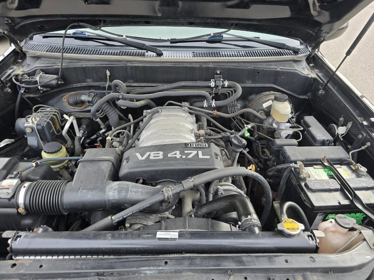 Used 2004 Toyota Sequoia Limited image 51