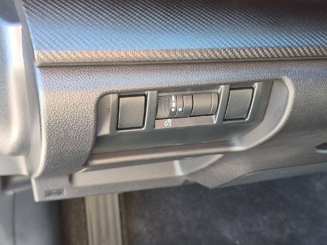 New 2026 Subaru Crosstrek 2.5i Premium AWD/4WD image 15