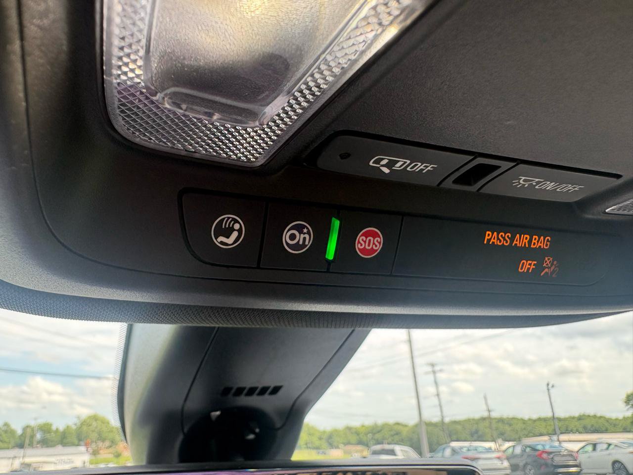 Used 2022 Buick Enclave Premium FWD image 24