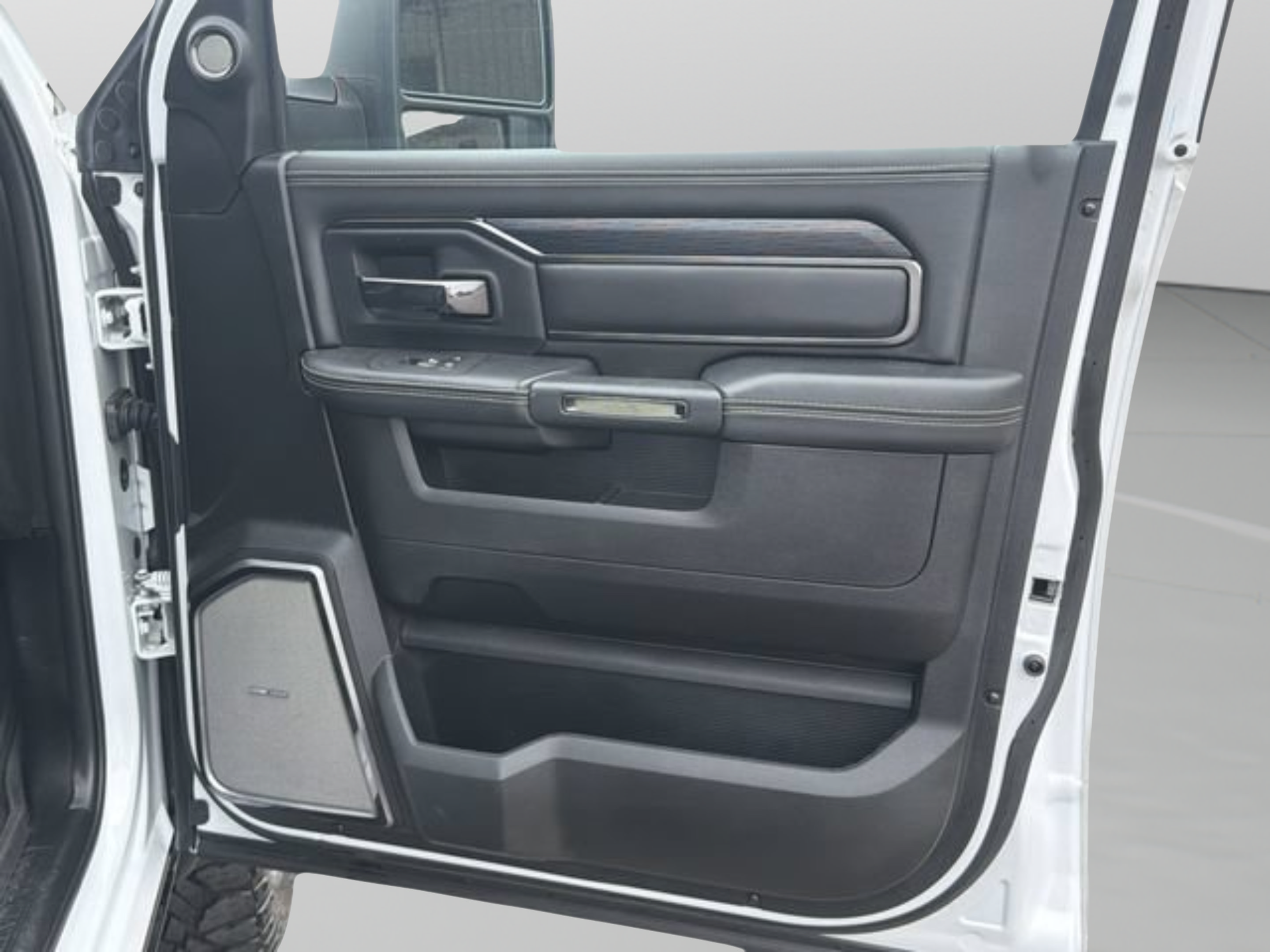 Used 2025 RAM 2500 Rebel w/ Rebel Level 2 Equipment Group AWD/4WD image 25