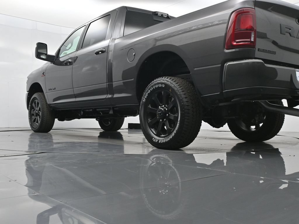 New 2026 RAM 2500 Laramie w/ Night Edition AWD/4WD image 27