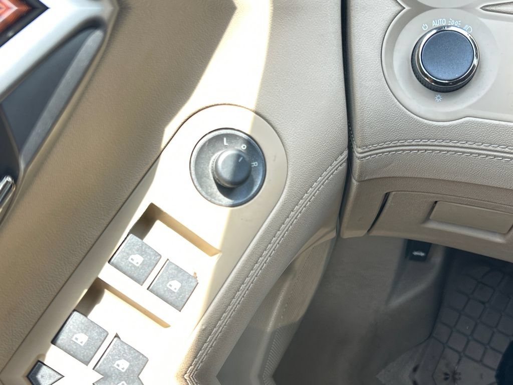 Used 2011 Buick LaCrosse CX FWD image 25