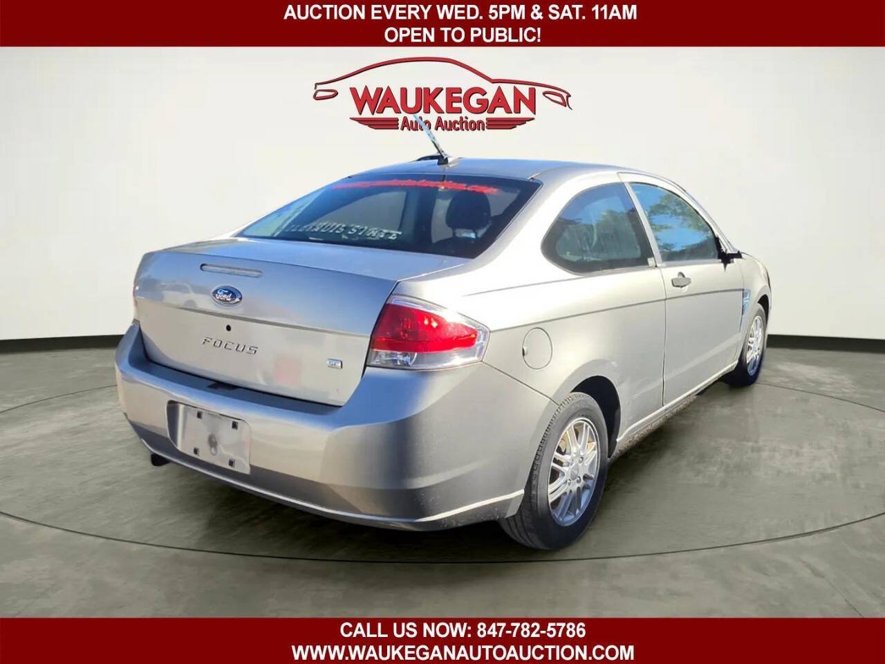 Used 2008 Ford Focus SE FWD image 4