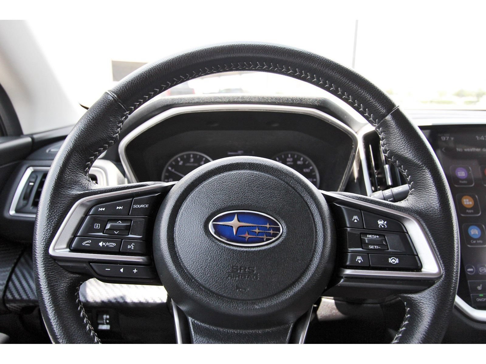 Used 2023 Subaru Ascent Premium w/ Convenience Package AWD/4WD image 16