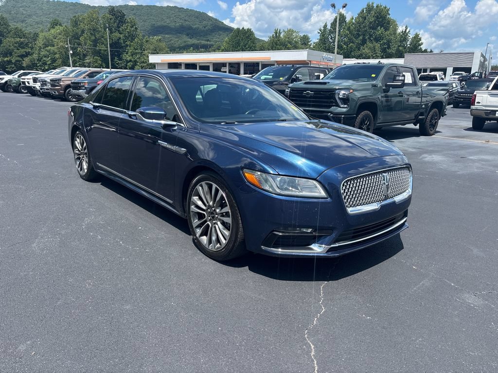 Used 2017 Lincoln Continental Reserve FWD image 3