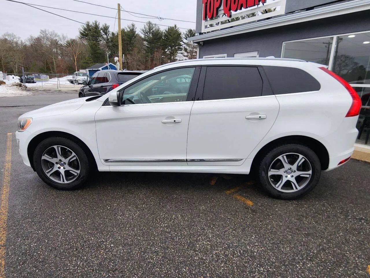 Used 2015 Volvo XC60 T6 Platinum AWD/4WD image 8