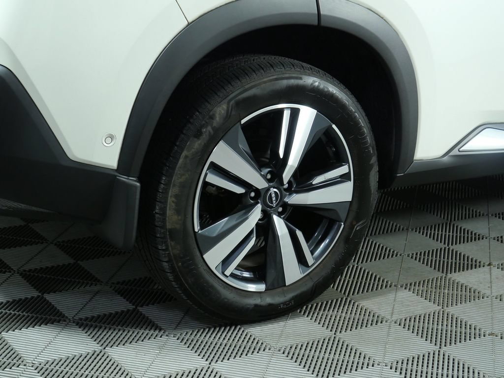 Used 2023 Nissan Rogue SL w/ SL Premium Package AWD/4WD image 11