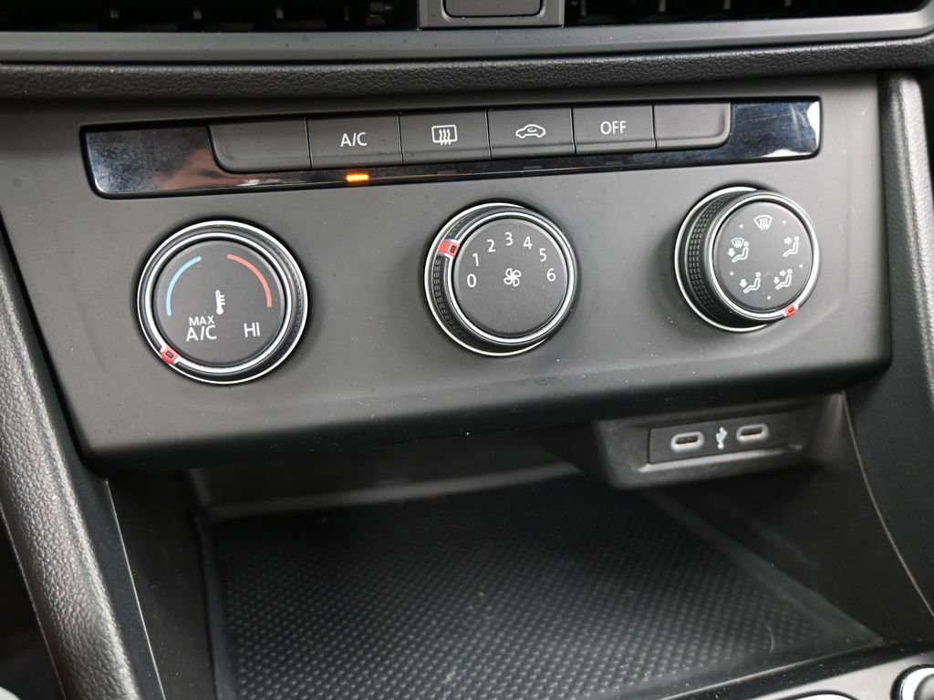 Used 2023 Volkswagen Jetta S image 24