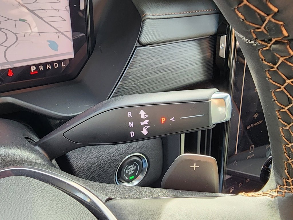 New 2026 GMC Acadia AT4 w/ Super Cruise Package image 24