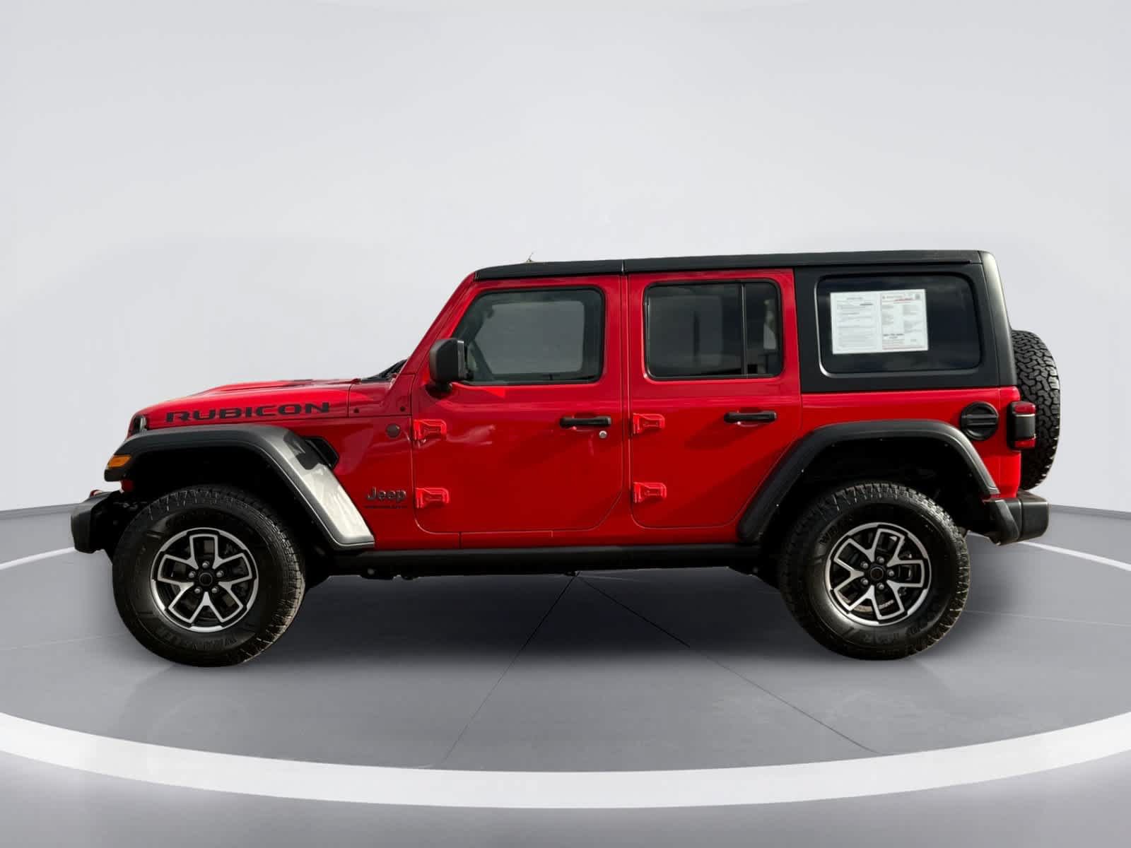 Used 2024 Jeep Wrangler Unlimited Rubicon AWD/4WD image 4
