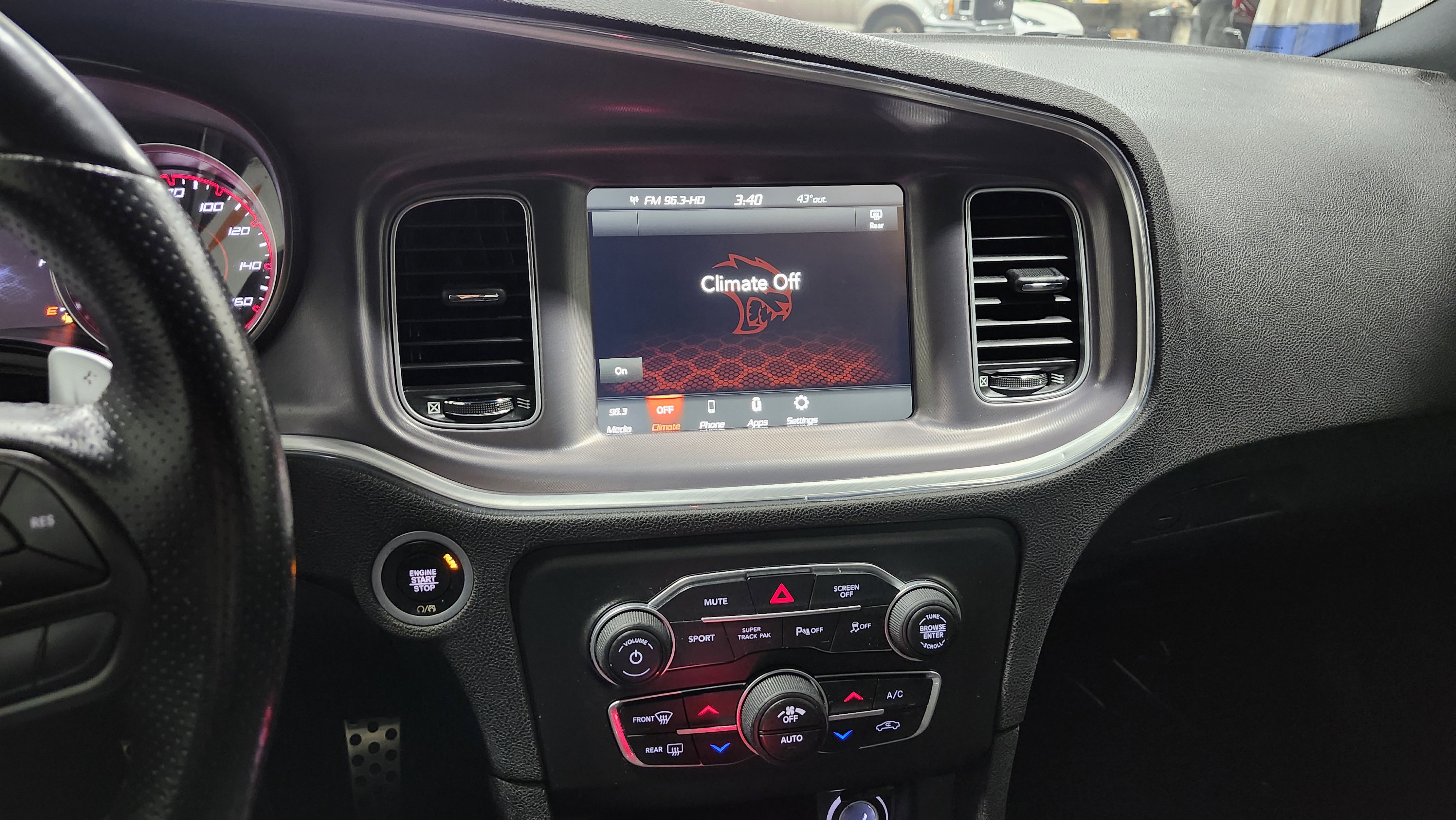 Used 2022 Dodge Charger R/T image 31