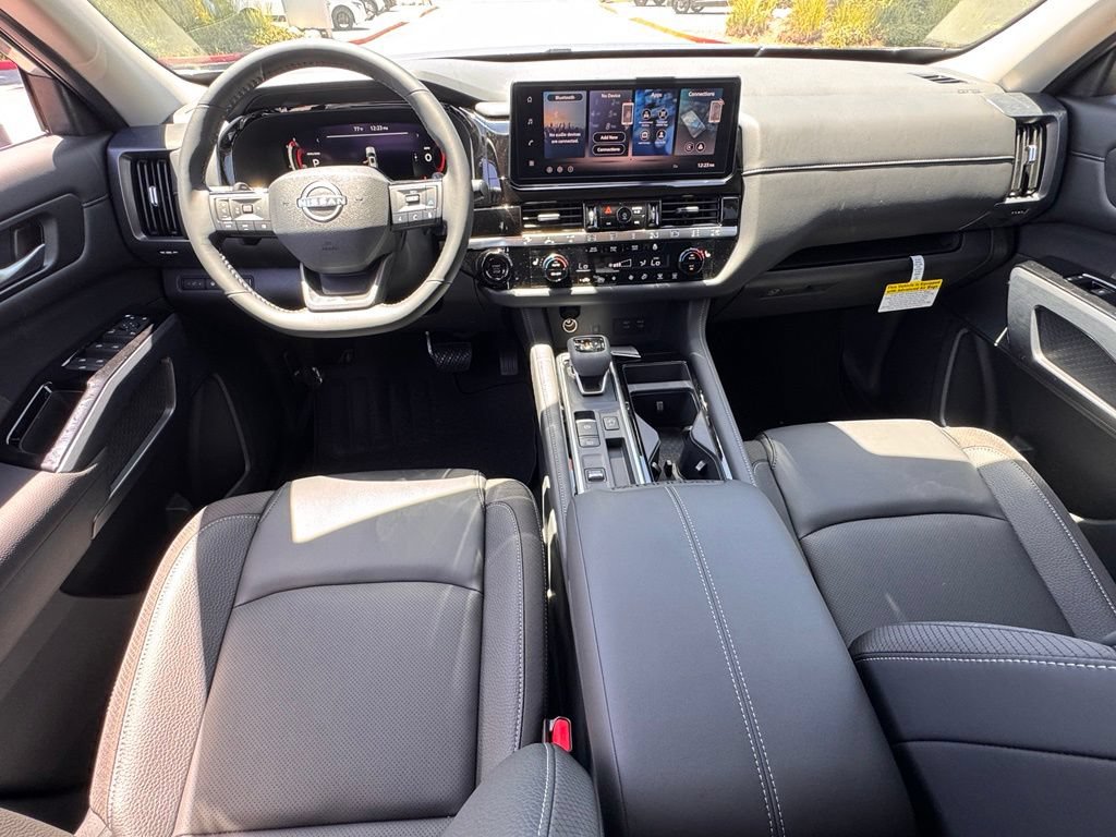 New 2026 Nissan Pathfinder SL FWD image 19