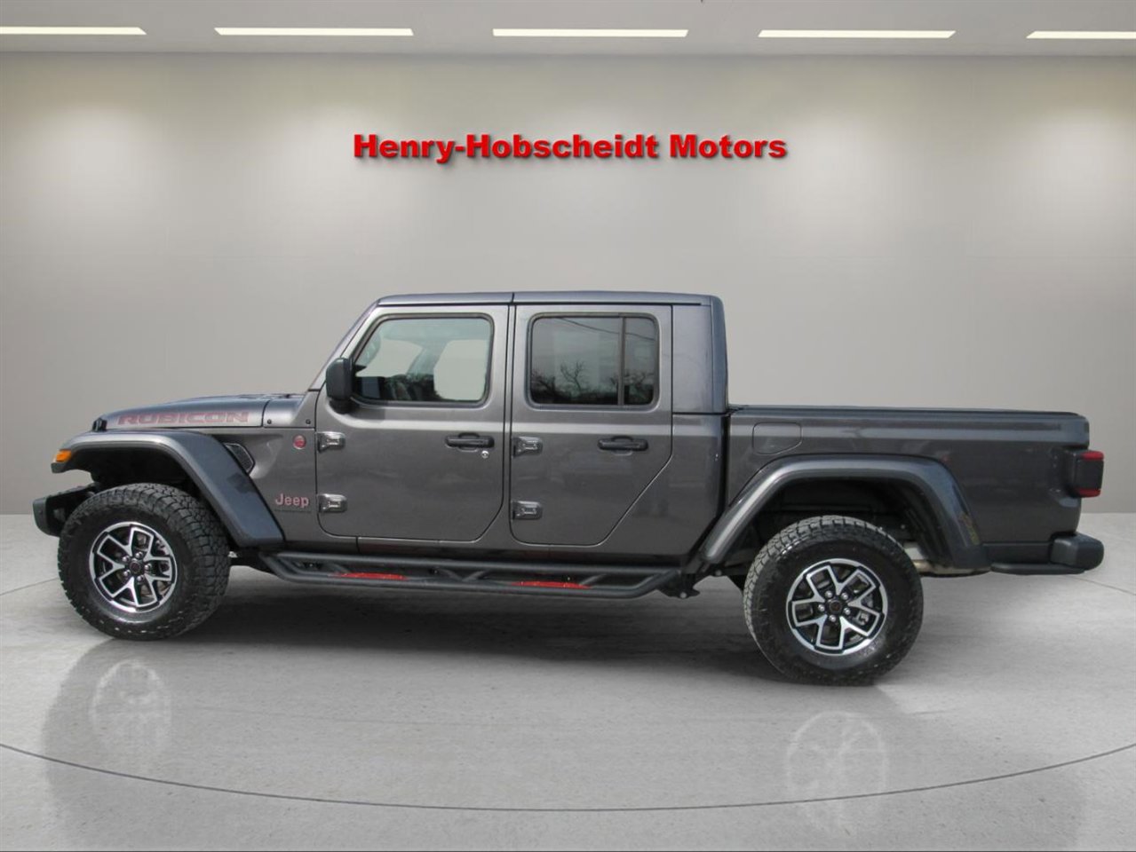 Used 2025 Jeep Gladiator Rubicon image 10