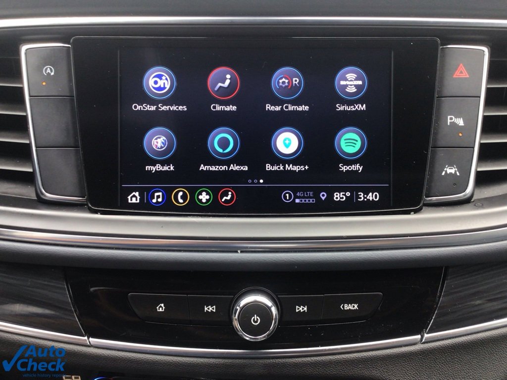 Used 2022 Buick Enclave Essence image 29