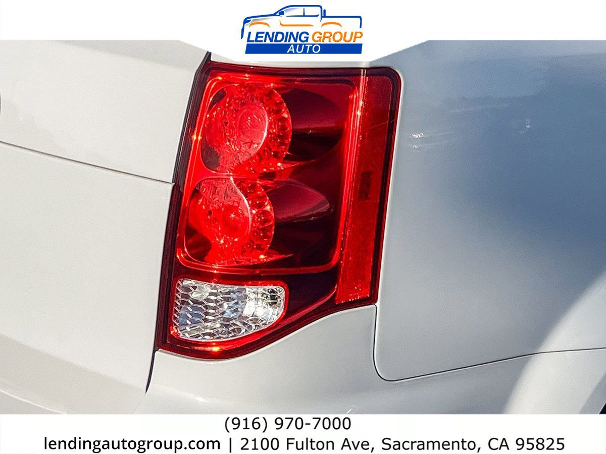 Used 2017 Dodge Grand Caravan SE w/ Power Window Group image 8