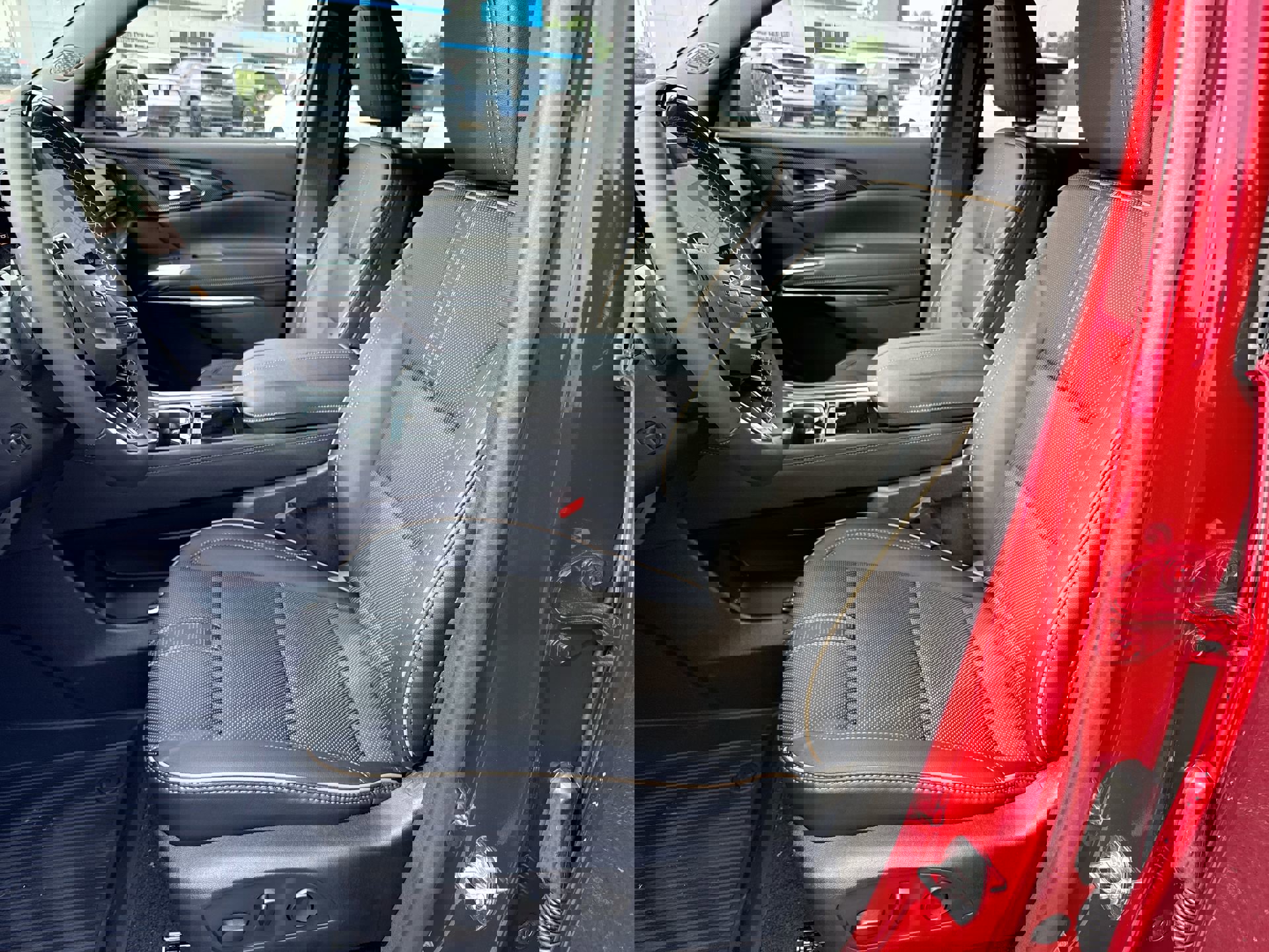New 2026 Chevrolet Traverse High Country w/ LPO, Floor Liner Package image 54