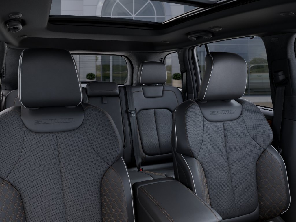 New 2027 Jeep Grand Cherokee Summit AWD/4WD image 26