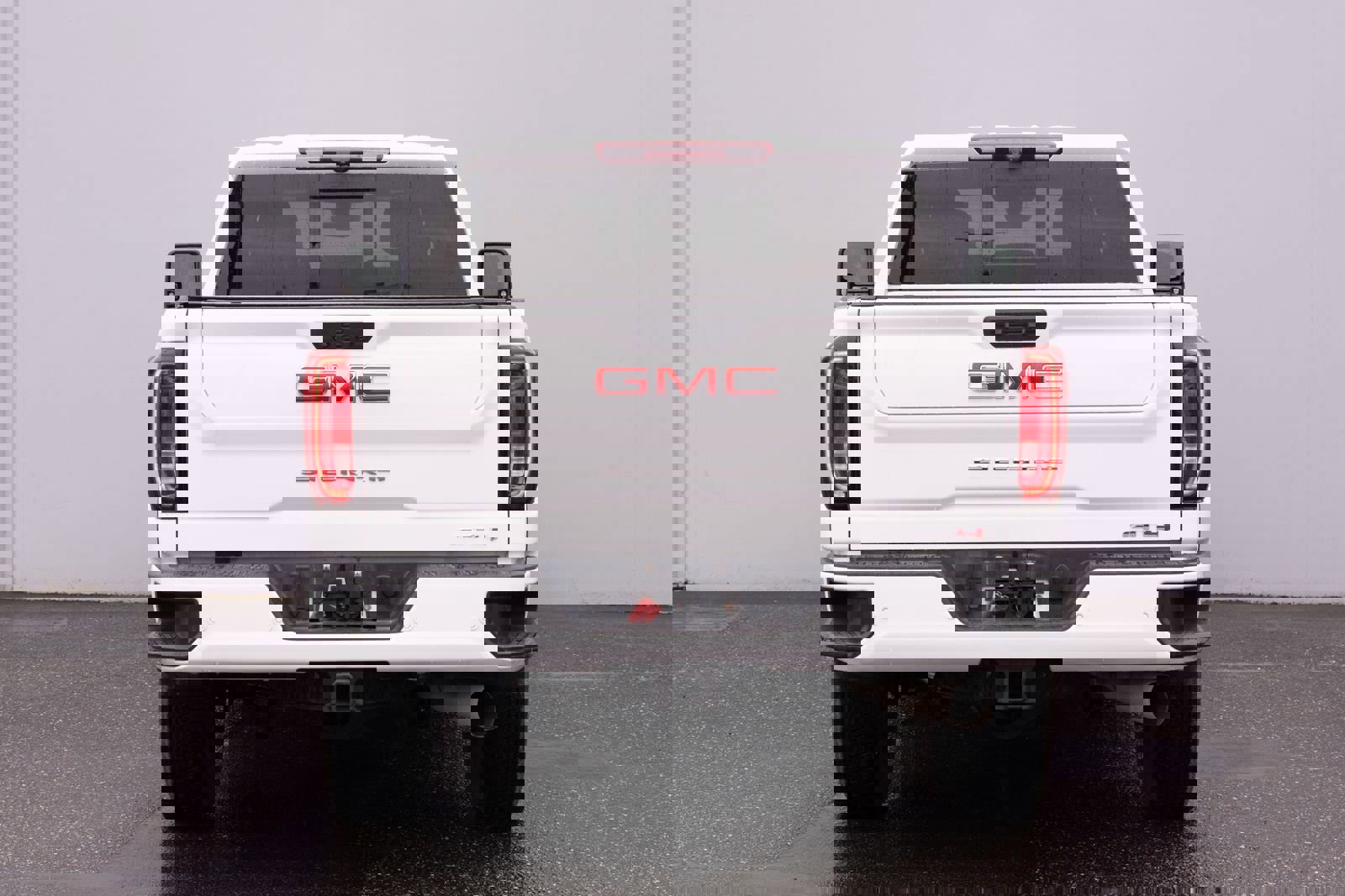 Used 2021 GMC Sierra 3500 AT4 w/ AT4 Preferred Package image 28