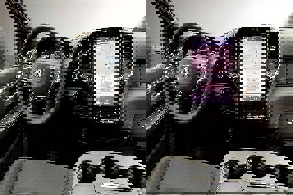 New 2025 RAM 5500 2WD Regular Cab image 5