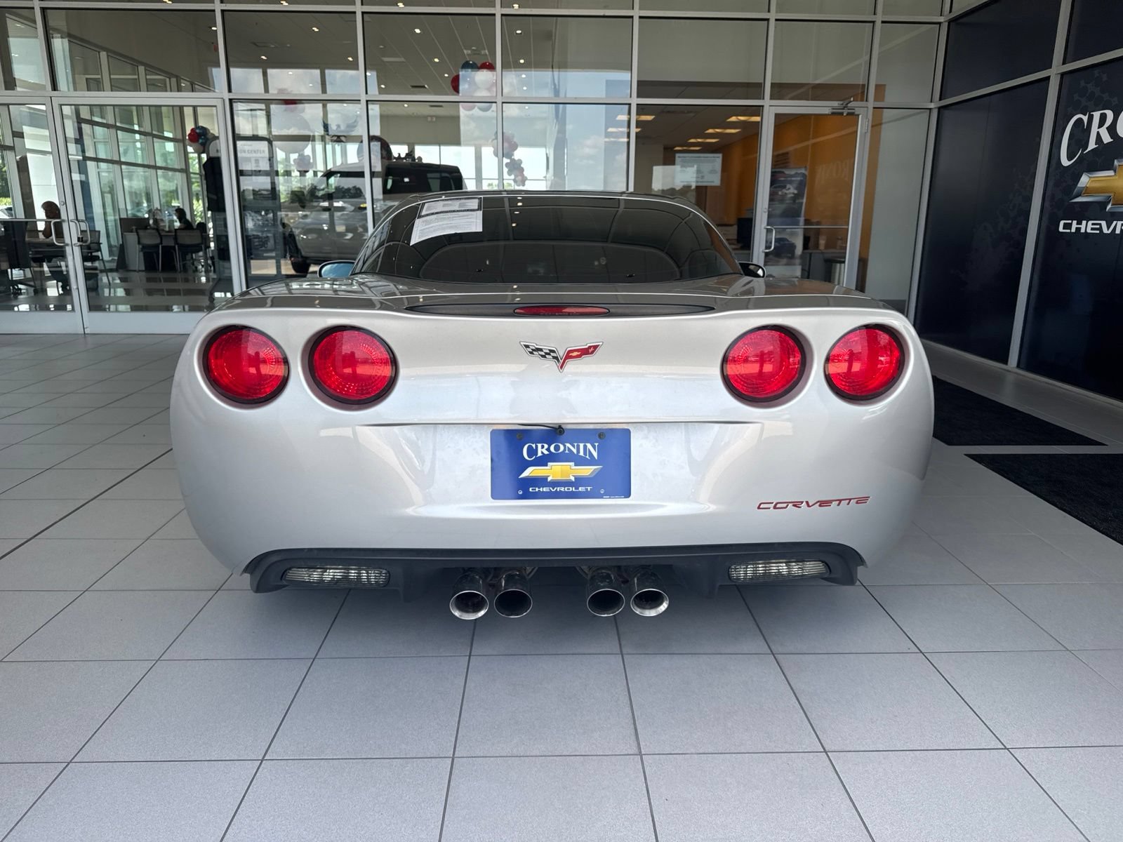 Used 2006 Chevrolet Corvette Coupe w/ Preferred Equipment Group RWD image 6