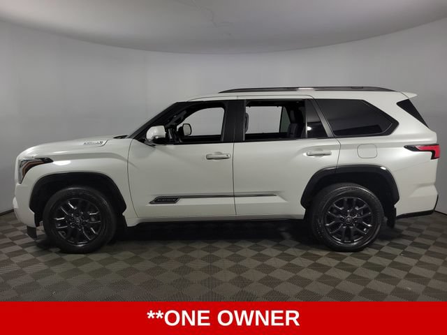 Used 2025 Toyota Sequoia Platinum AWD/4WD image 5