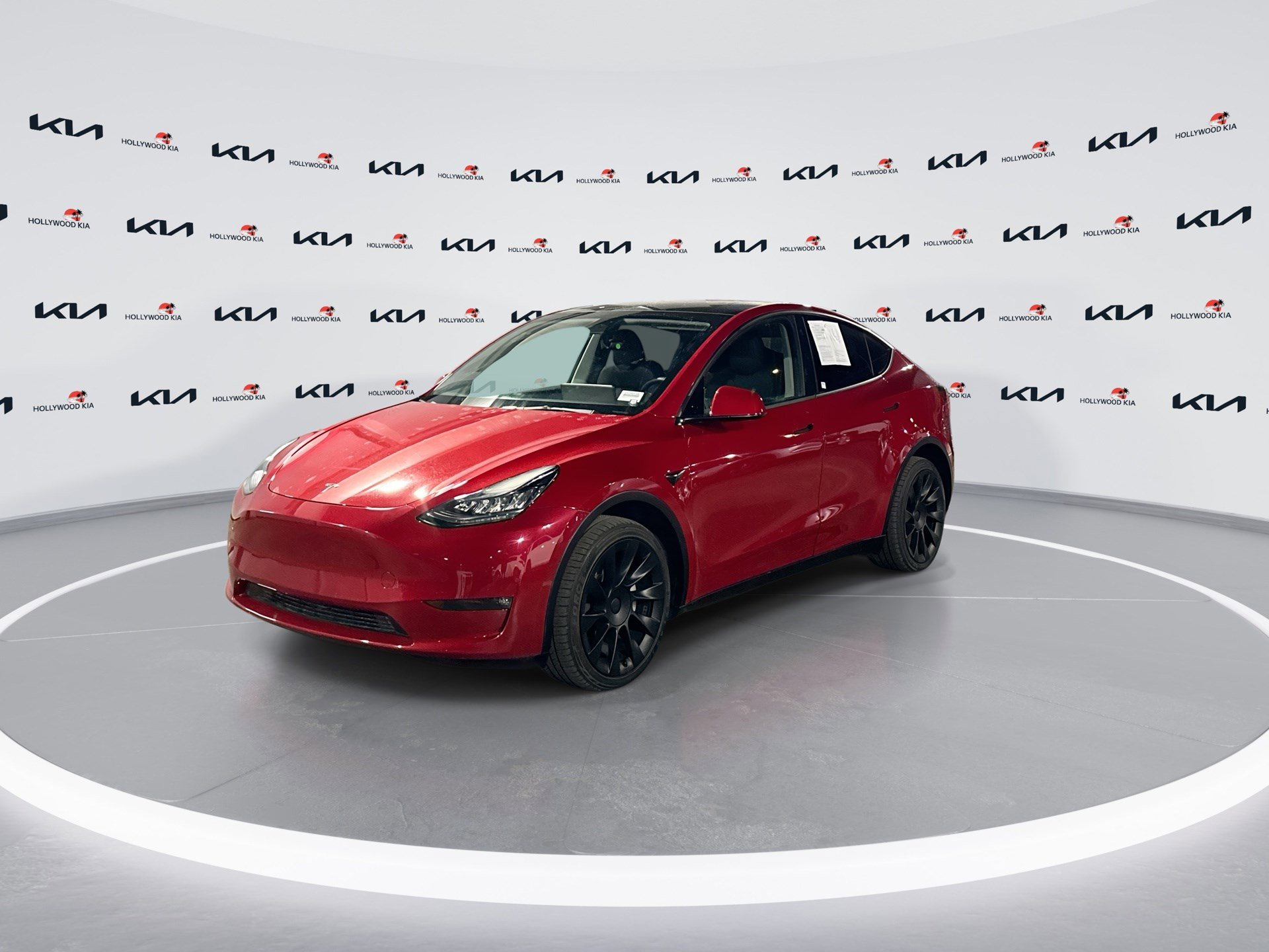 Used 2023 Tesla Model Y Long Range image 4