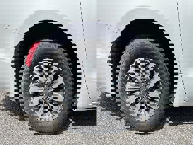 New 2023 Chrysler Pacifica Touring-L image 31